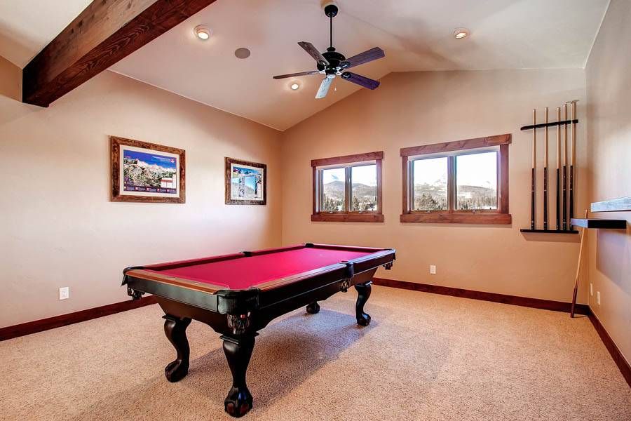 loft pool table Swan River Retreat
