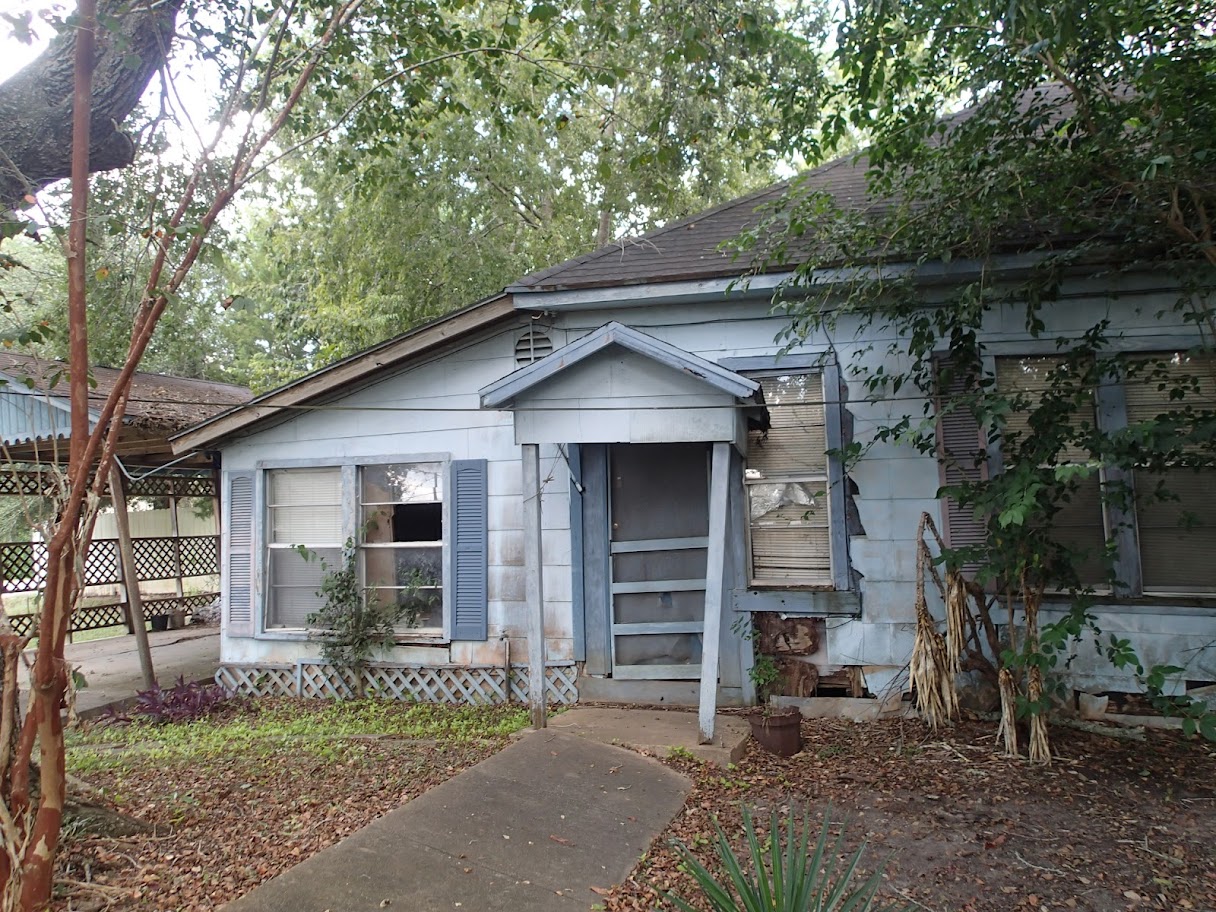 608 S East Ave , Wharton, TX 77488 SWE Homes