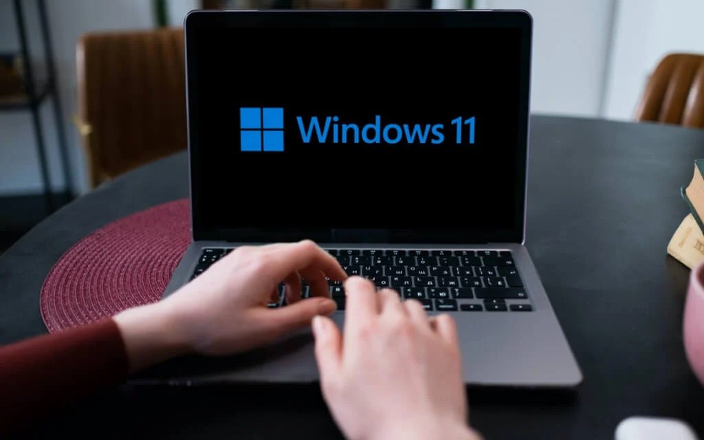 How to Install Windows 11 in macOS Monterey Using Boot Camp (2022)