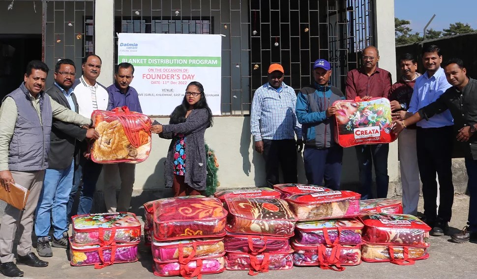 Dalmia Founder Day observed with distribution of blankets to needy children
