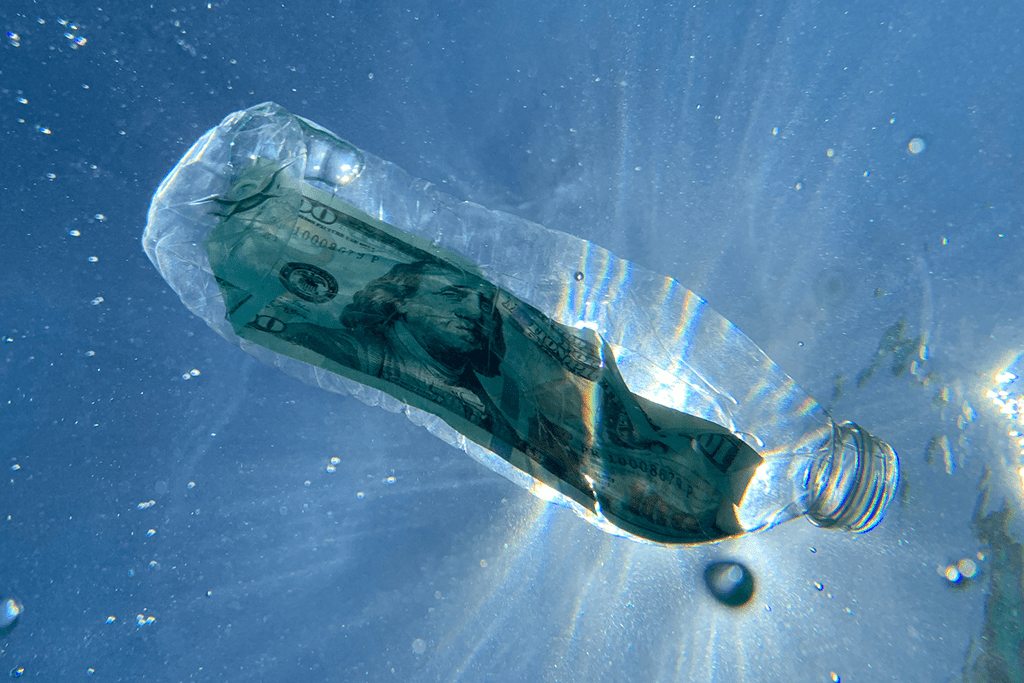 SyncForce Packaging taxes & singleuse plastics The burden of data management grows!