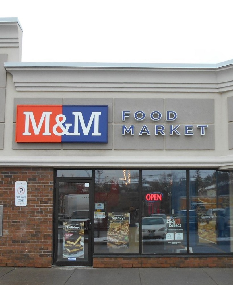 M&M Food Market Chemong Road, Peterborough, ON Synerex Construction