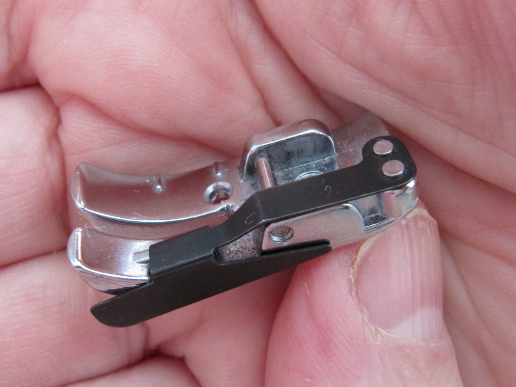 RAKA KANTSTICKNINGAR RAKA KANTSTICKNINGAR Sysidan Sysidan