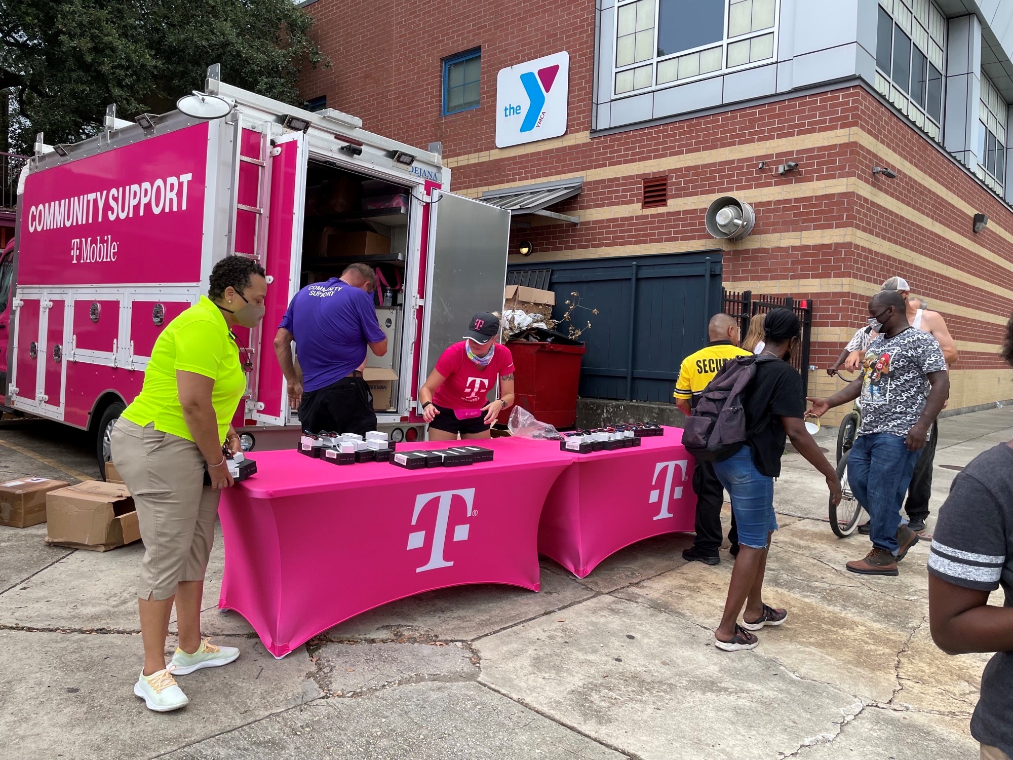 T‑Mobile Responds to Hurricane Ida ‑ T‑Mobile Newsroom