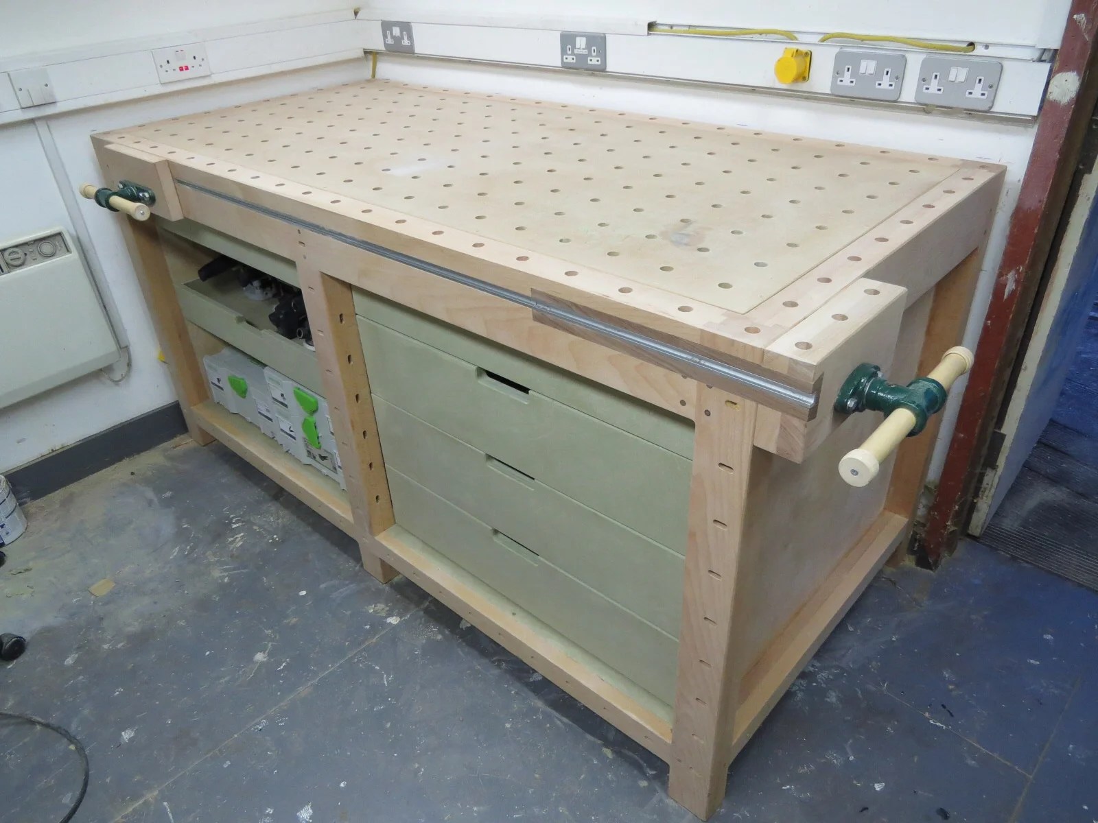Workbenches With a Difference Table Saw Central