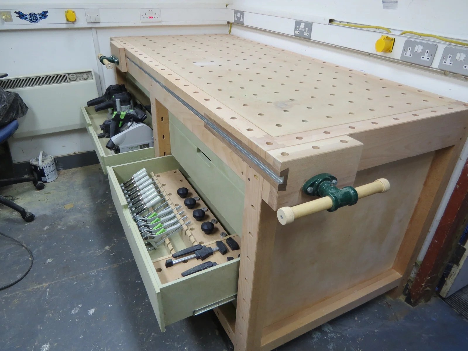 Workbenches With a Difference Table Saw Central