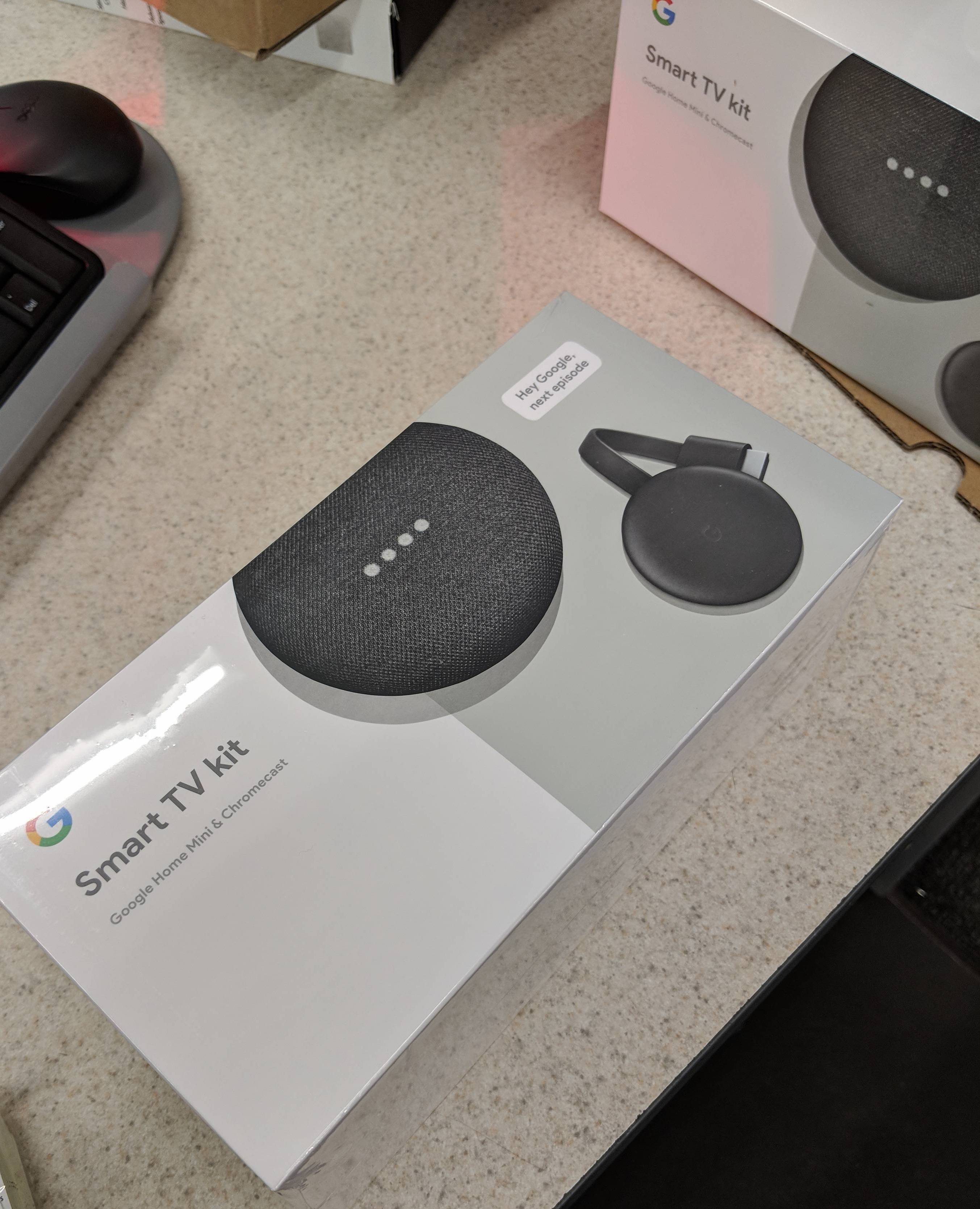 Google Home Mini i Chromecast 3 będą dostępne w zestawie Smart TV Kit