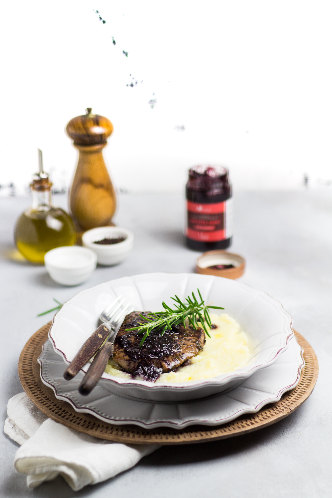 Filetto di manzo con salsa ai mirtilli Tacchi e Pentole®
