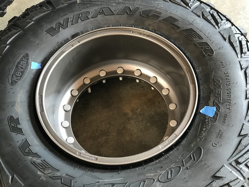 Hutchinson Rock Monster DOT legal REAL beadlock wheels and 37" tires