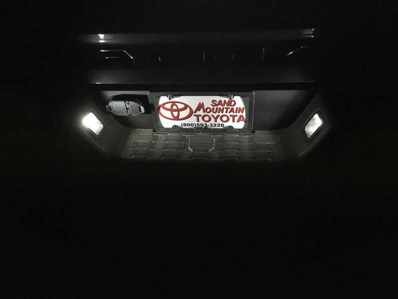 Installing LED license plate light on 2016 World