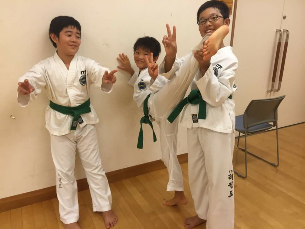 子供のカラダと柔軟性 テコンドー・ファラン朴武館
