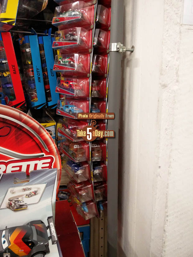 Take Five a Day » Blog Archive » Mattel Disney Pixar CARS Europe Checks in