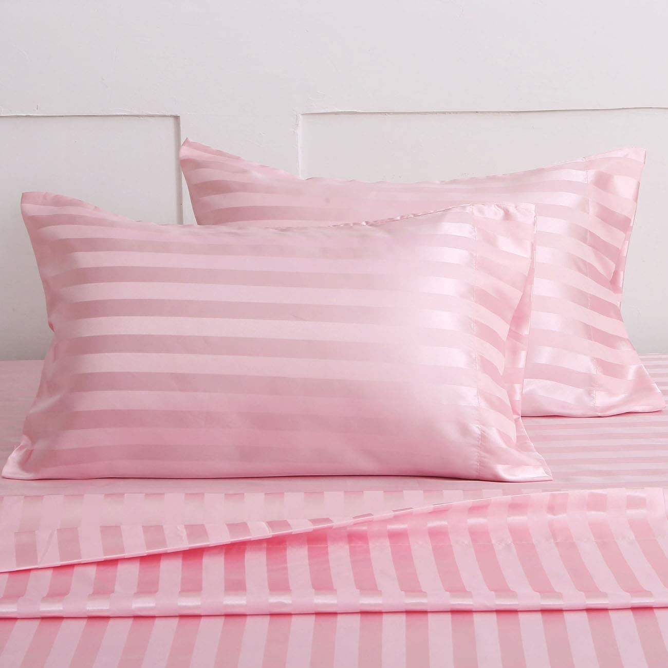 12 Best Satin Sheets Reviewed in Detail (Mar. 2021)