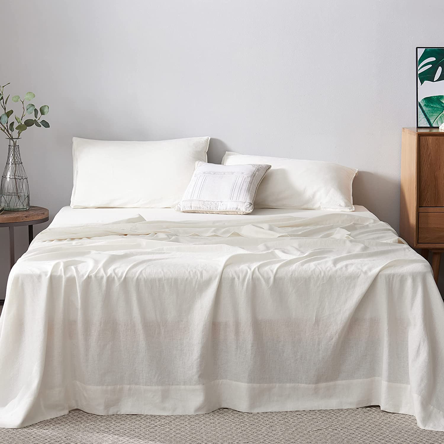 15 Best Linen Sheets Reviewed in Detail (Summer 2023)