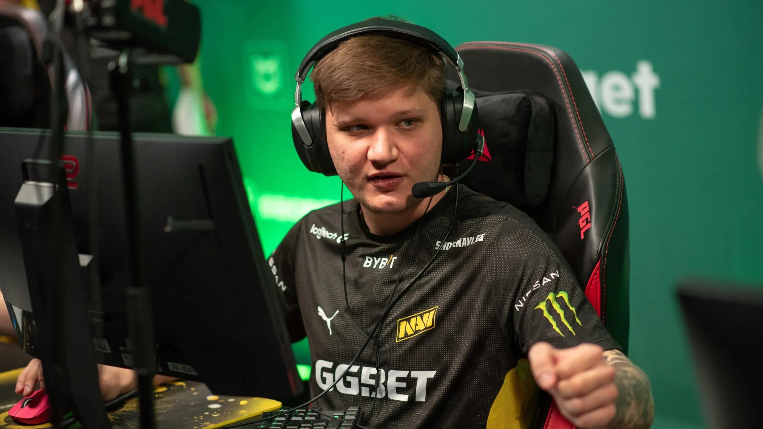 s1mple CSGO Settings 2023 Crosshair, Viewmodel and More