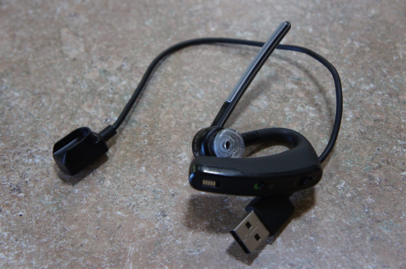 Plantronics Voyager Legend Headset Review | TalkingPointz