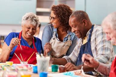 The Visit That Doesn’t Feel Right: What Families Should Notice When Checking on a Loved One in Assisted Living