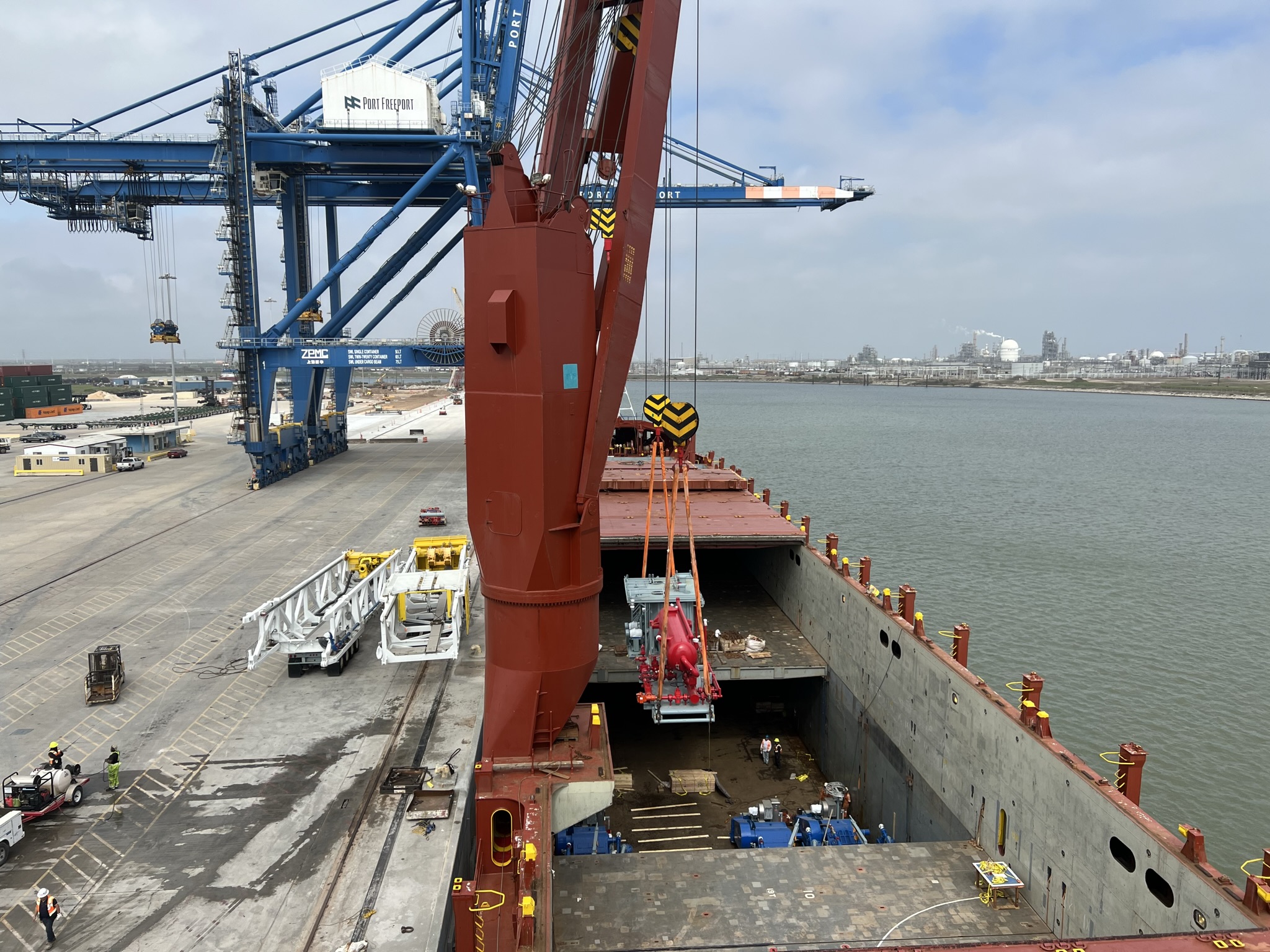 Helmerich & Payne rig departs from the US, bringing modern US drilling