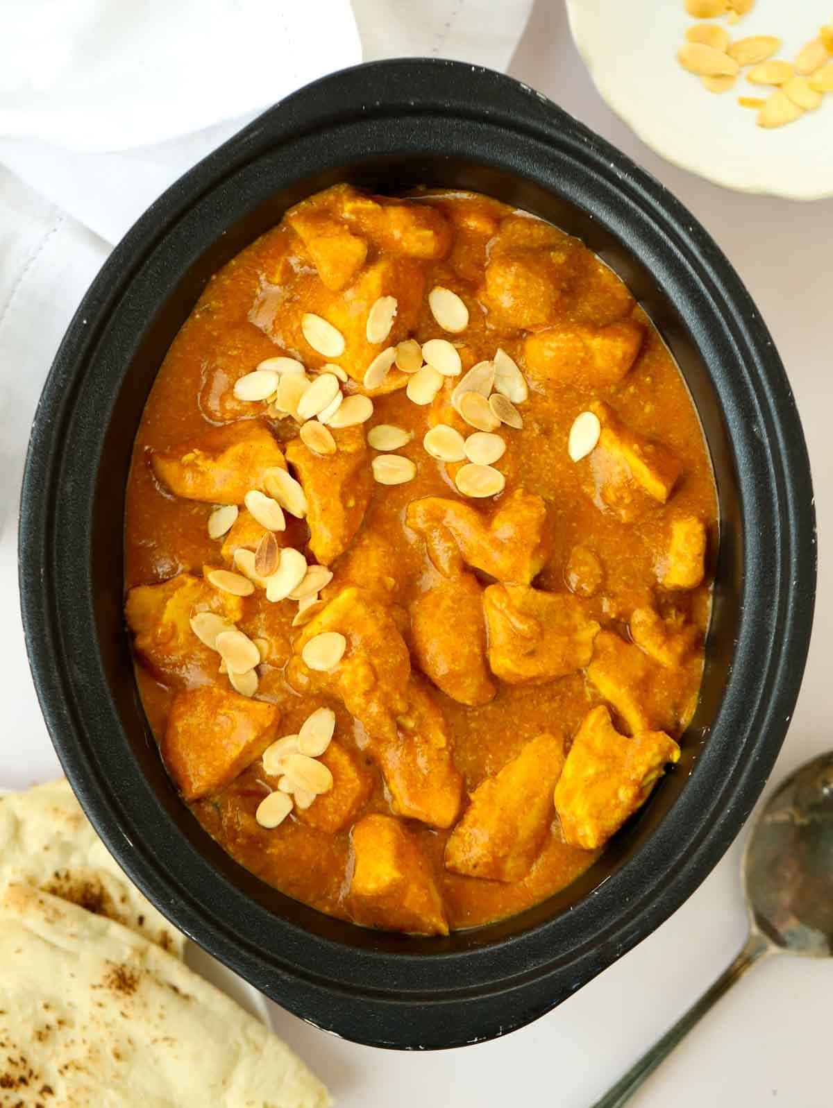 Slow Cooker Chicken Korma {Easy Recipe}