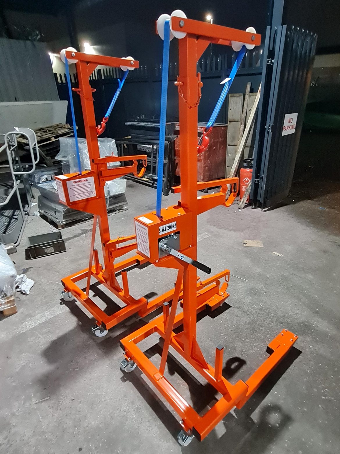 Carpet Lifter T & E Displays UK Ltd