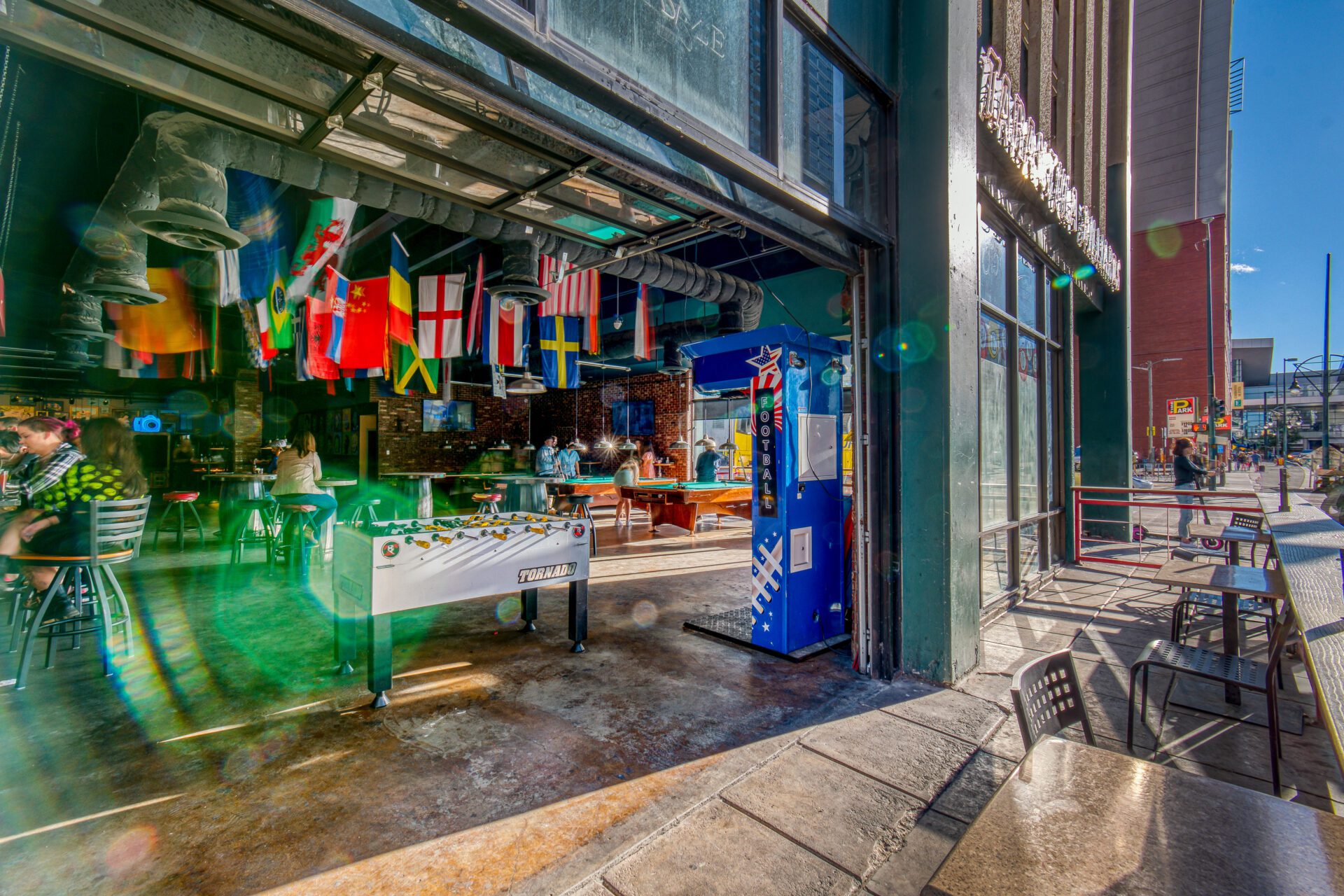 Pool hall, bar & grill in downtown Denver, CO Tarantula Billiards