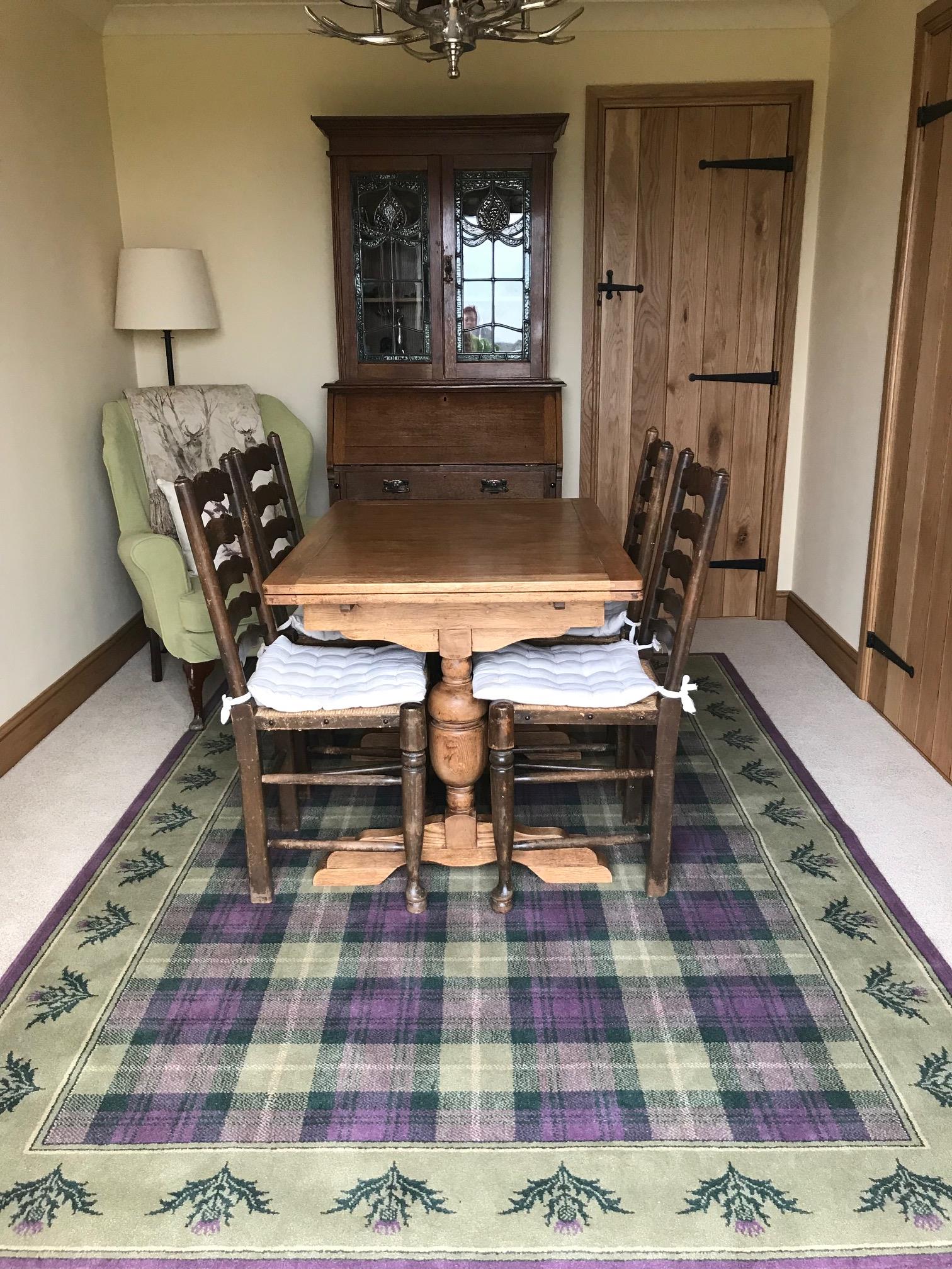 Heather Green Thistle Border Rug