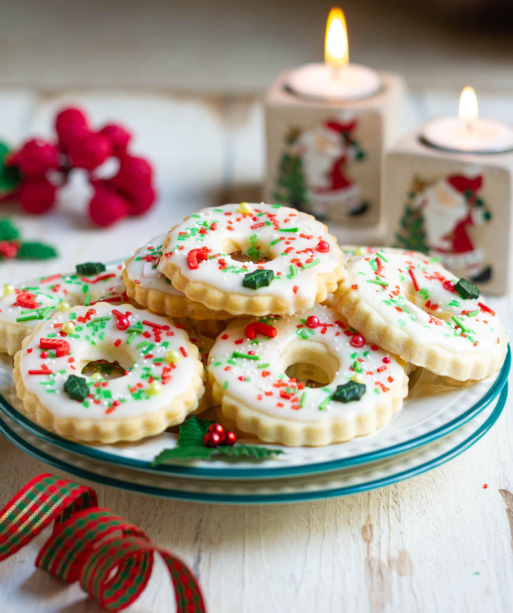 Christmas Wreath Sugar Cookies Easy Christmas Wreath Sugar Cookies Tasha's Artisan Foods