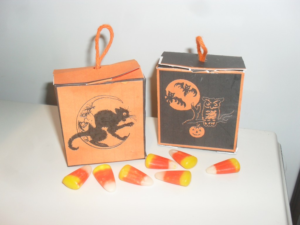 *Halloween Party Favor Boxes* Tasteful Space