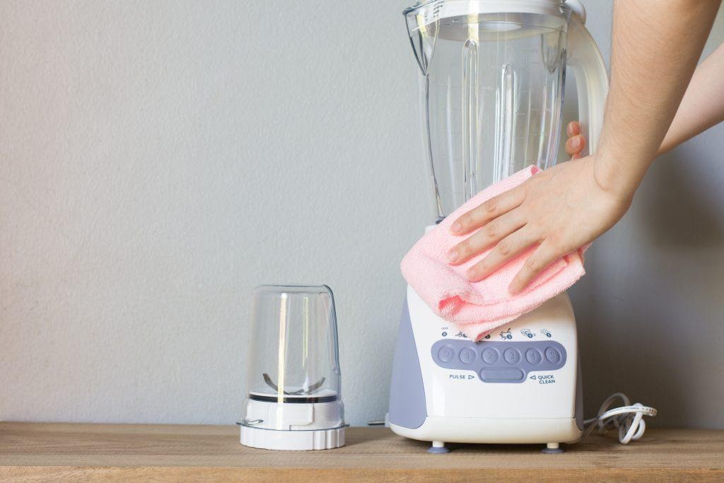 A LOOK INTO THE USES OF BLENDERS AND TIPS TO MAINTAINING THEM