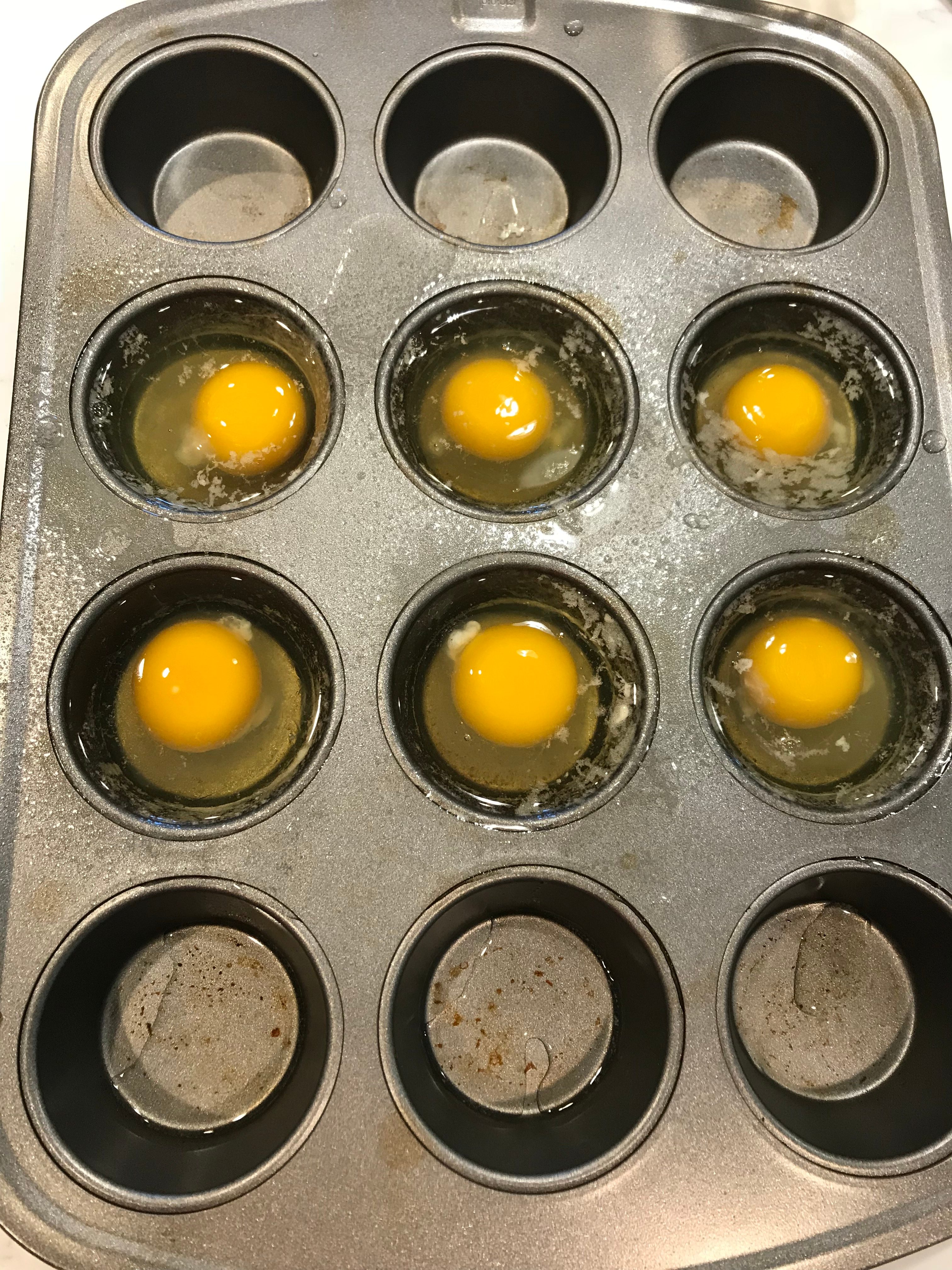 An Honest Review of the MuffinTin Method for Poaching Eggs