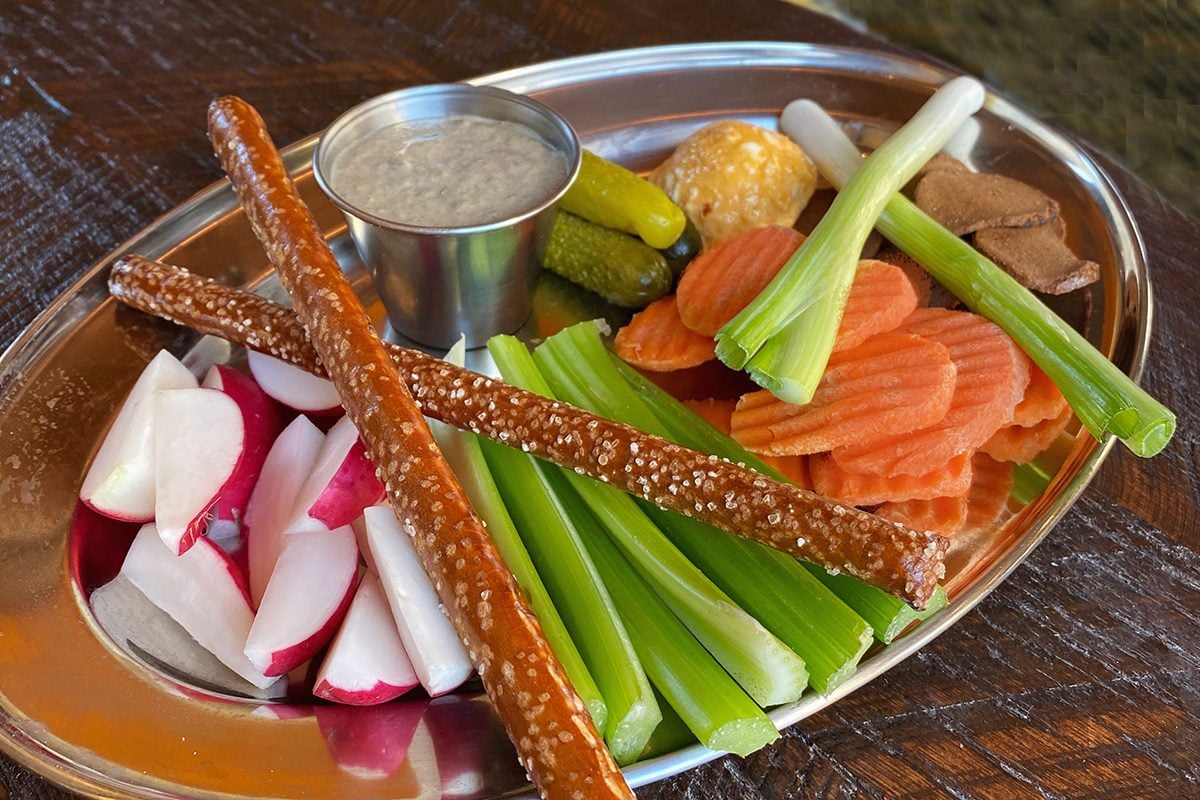 What Is a Relish Tray and What Should You Put on It? Taste of Home