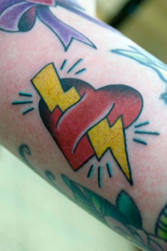 35 Ultimate Lightning Tattoo Designs 825_x_550_jpg
