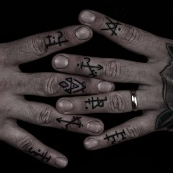 65 Fun, Fierce, And Funky Finger Tattoos! 600_x_600_jpg