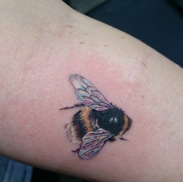 40 meravigliosi tatuaggi con l'ape! Fateci sapere la