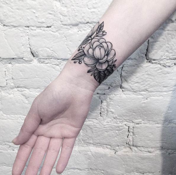 50 Tattoo Che Potete Farvi Sul Polso! 591_x_595_jpg