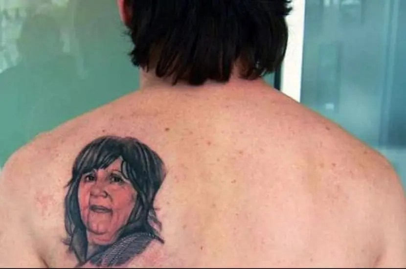 El tatuaje en el brazo de messi. Cual Es El Tatuaje De Messi Descubre Sus Disenos Tatuantes