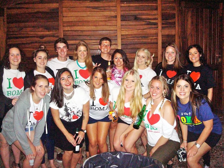 The Good, Bad And A Brutally Honest Contiki Review (Are Contiki Tours For You?) - Taylor's Tracks