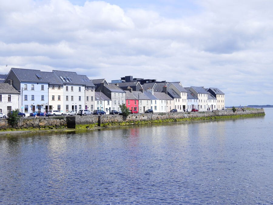 Where to Stay in Galway, Ireland (For All Budgets) Taylor's Tracks
