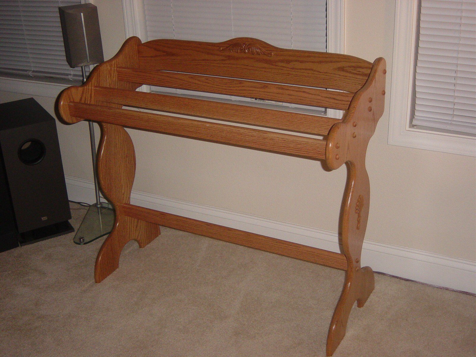 Oak Quilt Rack 1632 The Crafts Man, LLC