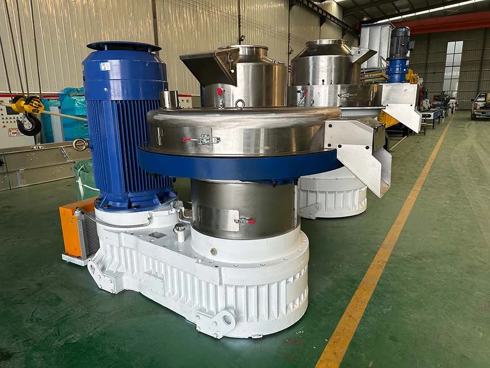 How much sawdust makes a ton of pellets