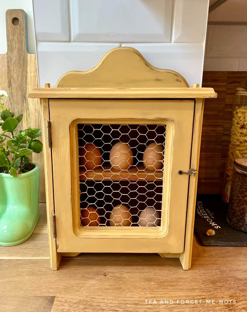 Add a Splash of Colour to Farmhouse Kitchen Decor Tea and