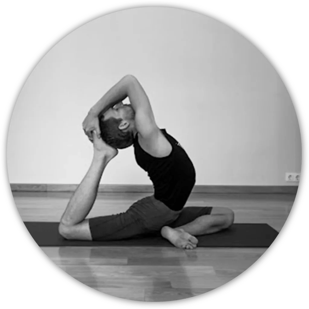 FytumYogaPoses Teachers Grace