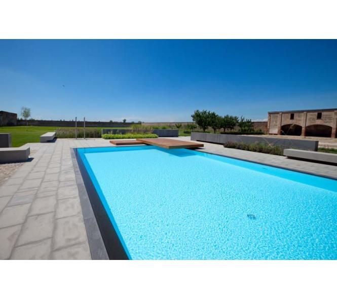 Teak e piscine Teak sintetico e finto teak