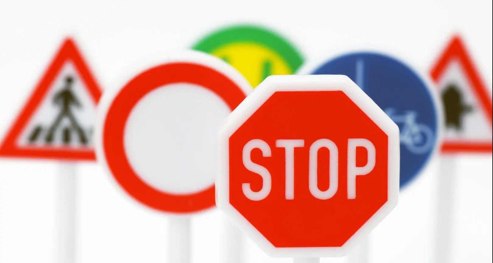 Quelques astuces pour facilement apprendre le Code de la route