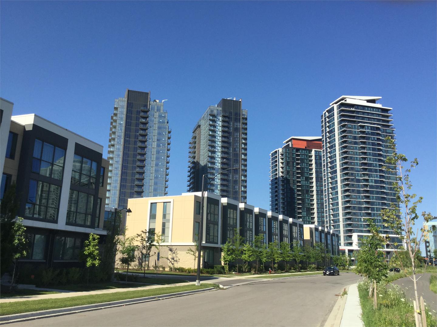 Amber Condos Team AcePreConstruction, Resale and Commercial Real