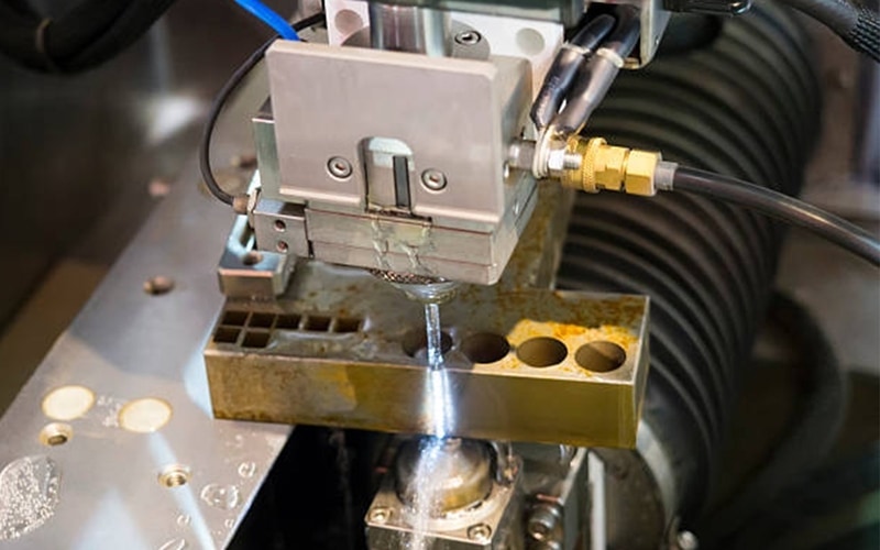 Wire EDM Machining The Components and How it Works