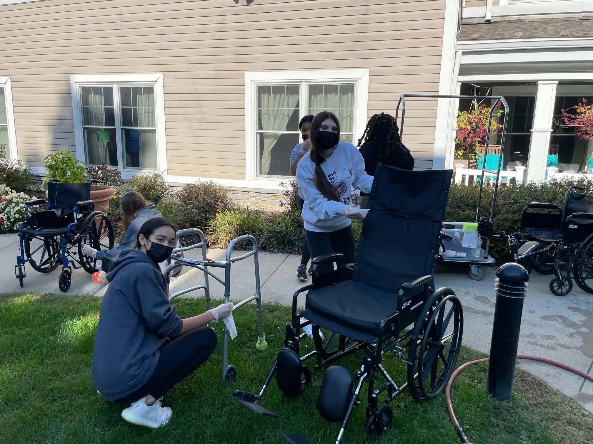 Lynbrook High School Key Club leads through service Team Up 4 Community