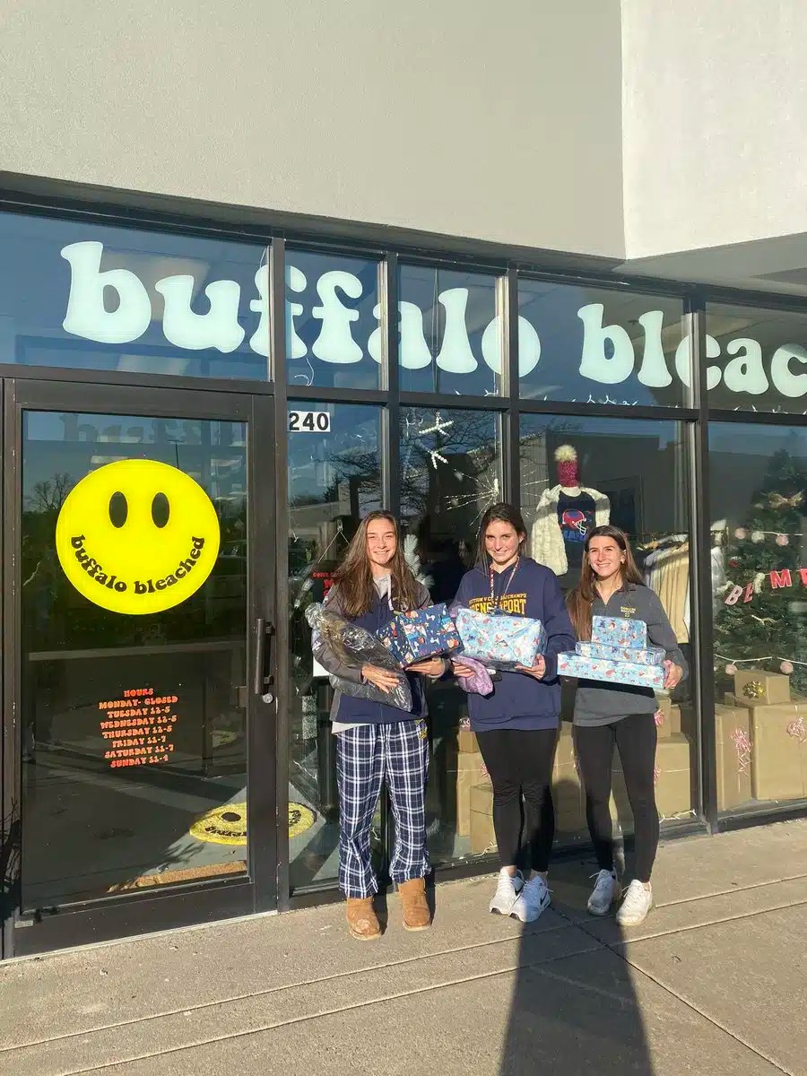 Spencerport girls soccer team came out to Buffalo Bleach W/ donations