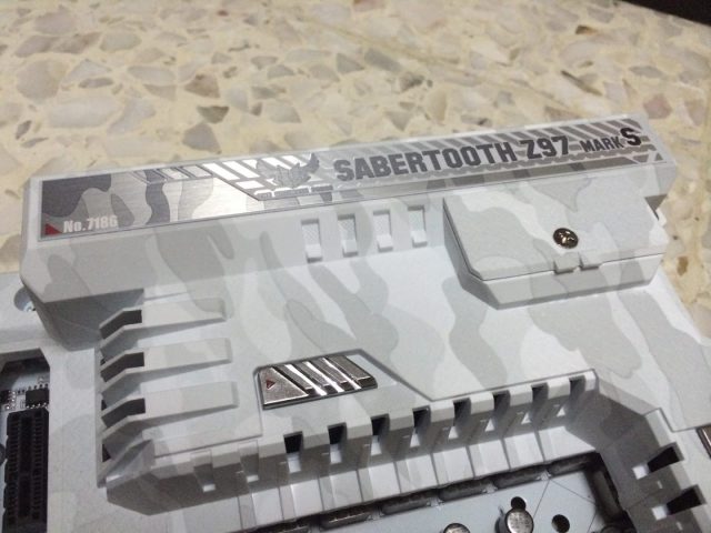 Unboxing & Review: ASUS Sabertooth Z97 Mark S 165