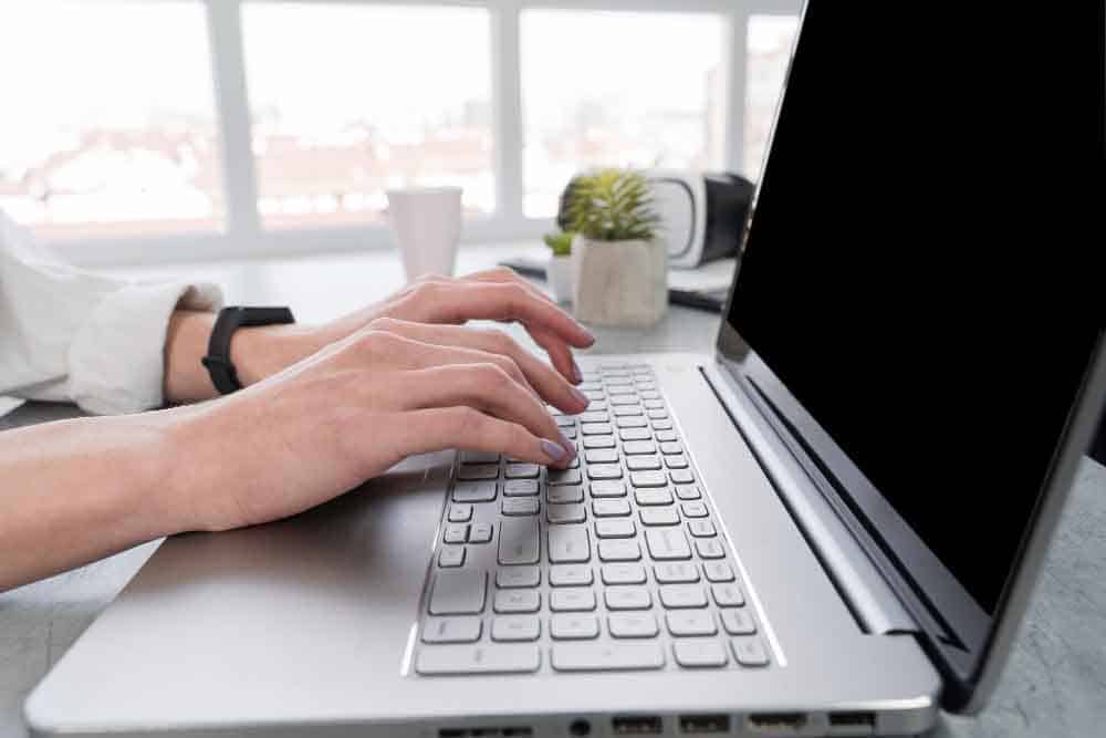 Help Desk vs. IT Support What’s the Difference? Technology Advisory